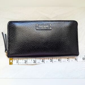 NWT Kate Spade Wallet